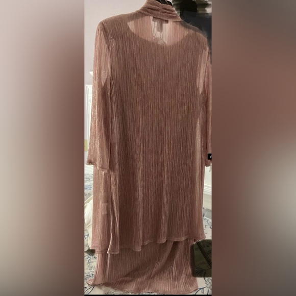 NWT! R & M Richards 2 piece mauve mother of the bride/groom dress. Size 16. - Picture 6 of 12